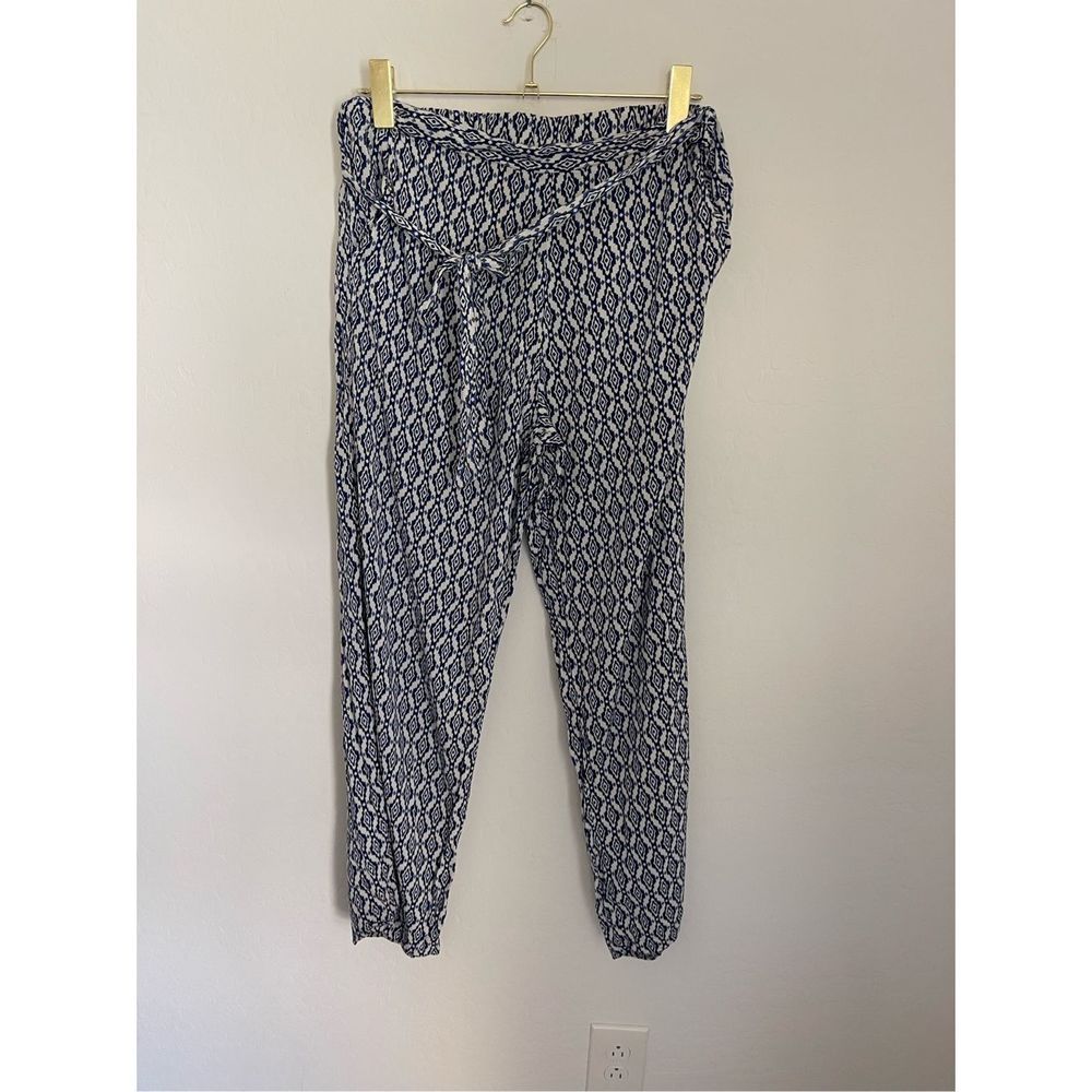 MAGIC Semi Wide Leg Lightweight Pants Size Large